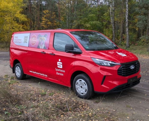 Sparkasse Barnim - Fahrzeugfolierung mit Lochfolie im Digitaldruck